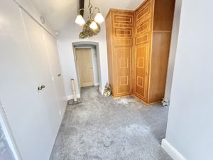 Photo 28- click for photo gallery